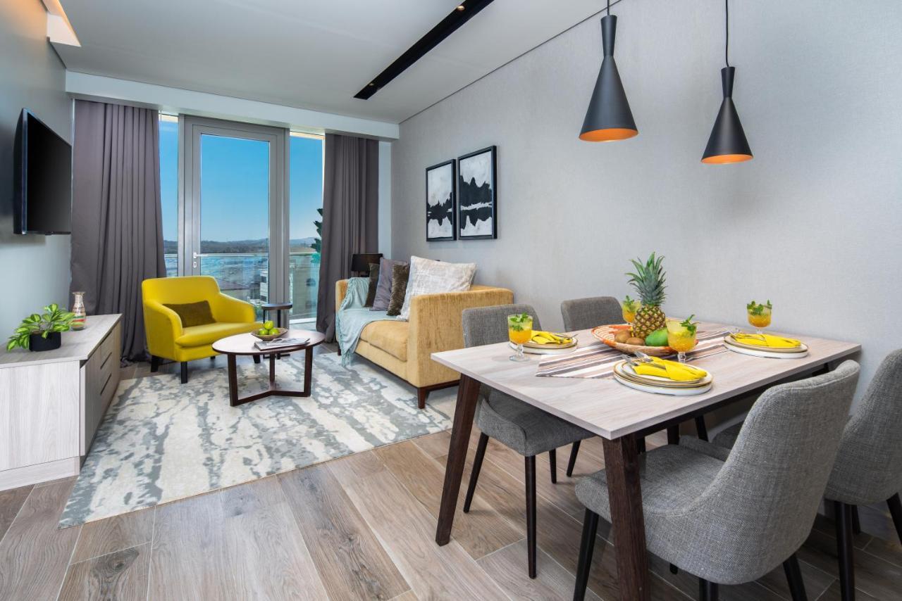 Citadines Abha Aparthotel Kültér fotó A staged apartment at The Standard